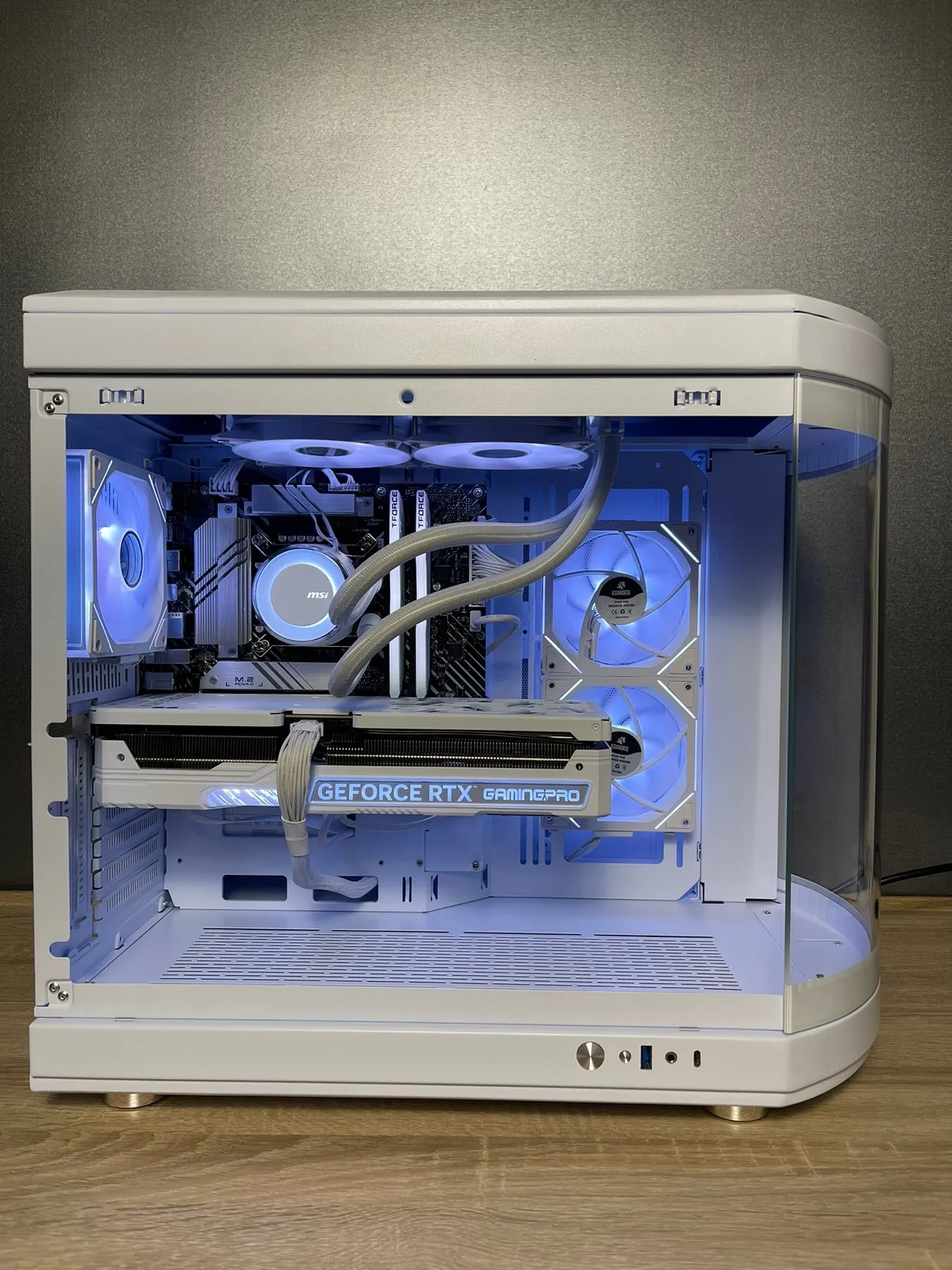 AsiaHorse PC Case TM Pro White