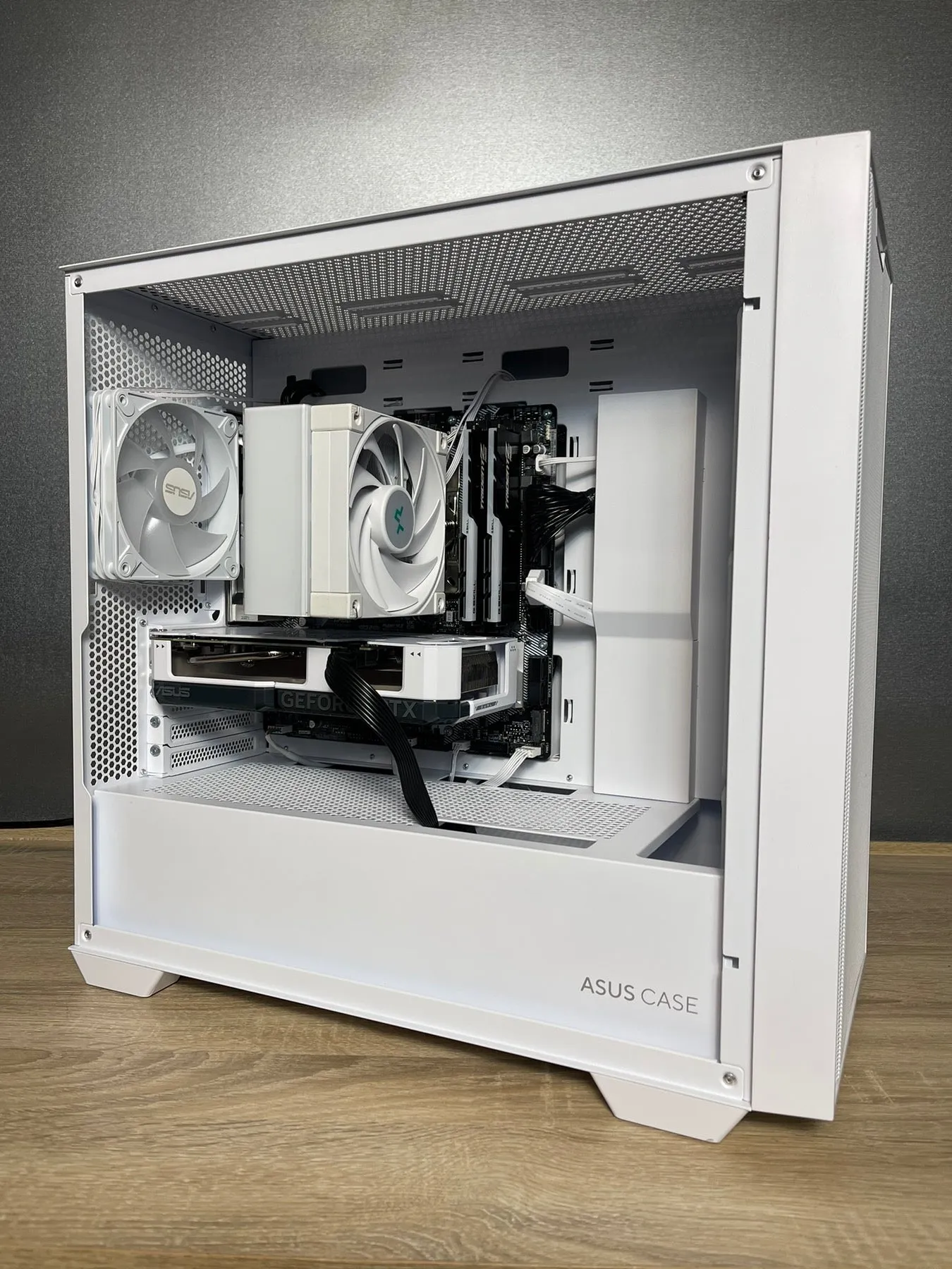 Asus PC Case A21 Plus ARGB White