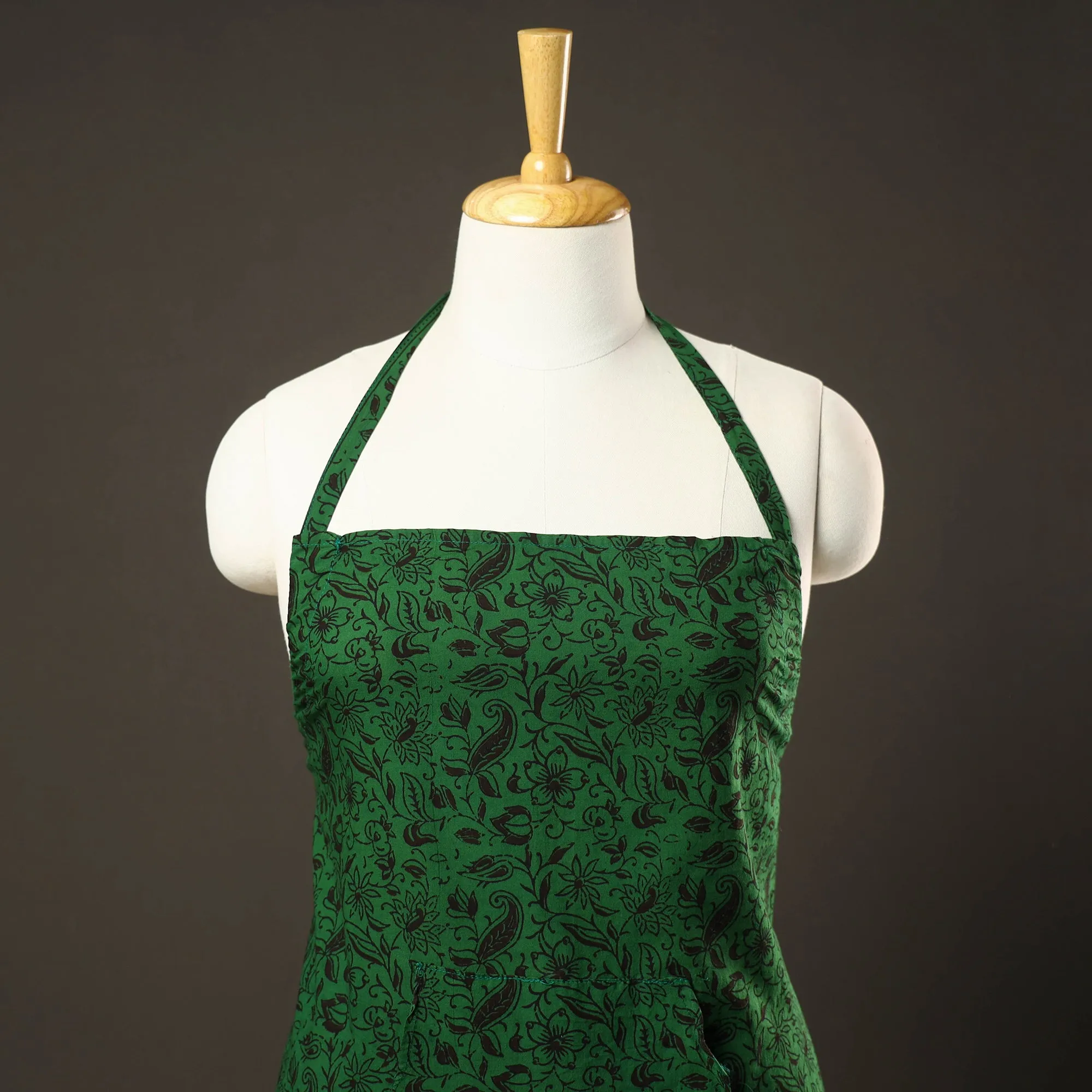 Bagh Block Printed Cotton Apron with Pocket 22