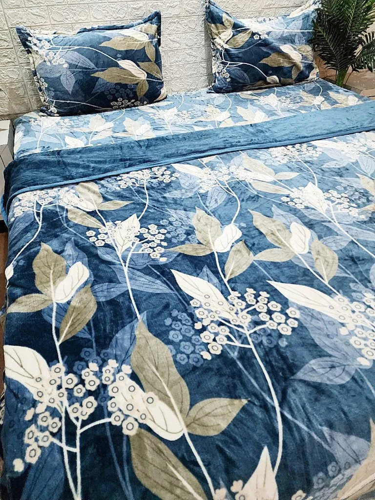 Blue Floral Pattern Warm Duvet Cover Set