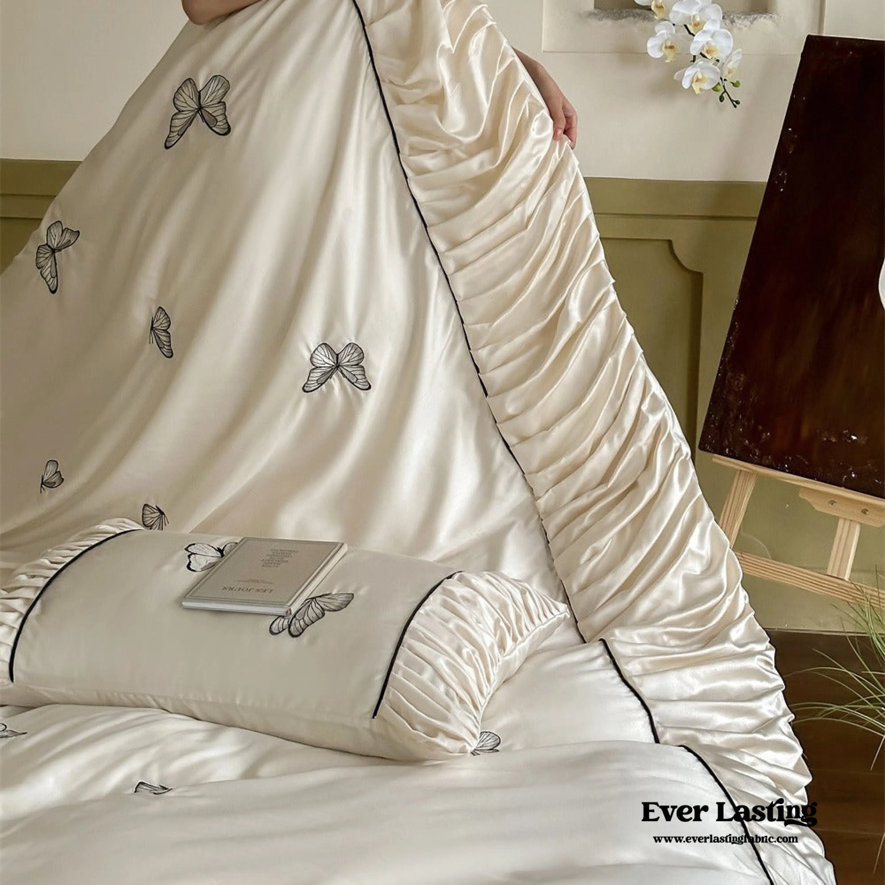 Butterfly Embroidered Ruffle Bedding Set