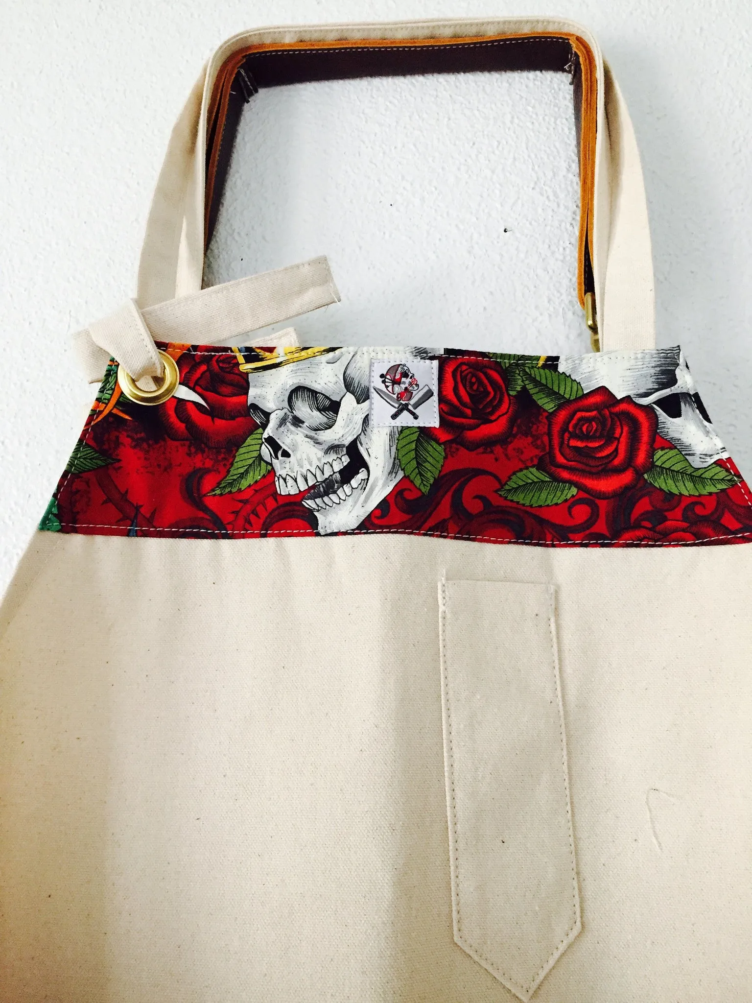 Calavera cream apron