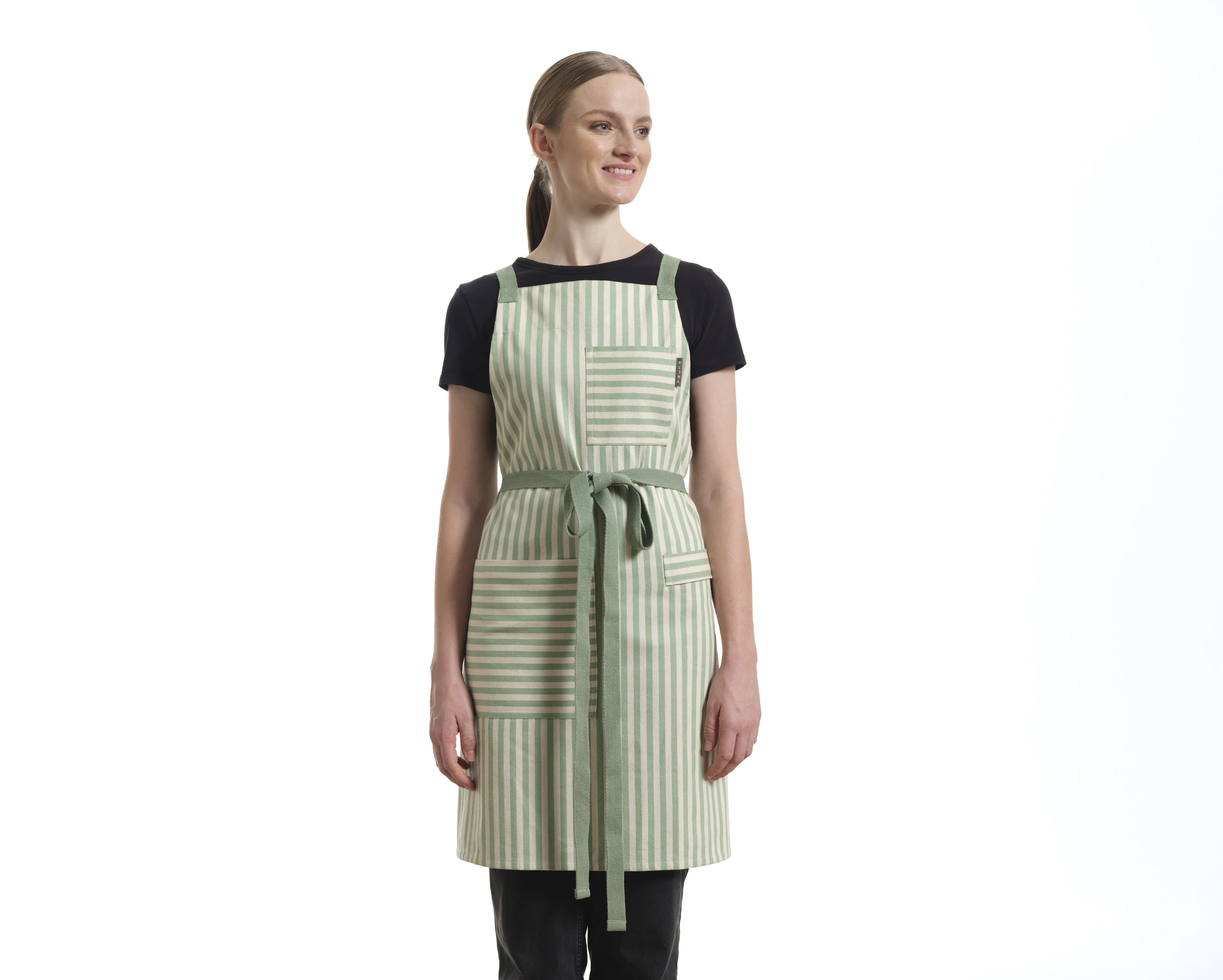 Crossback Apron with Pockets, Gardening Apron and Serving Aprons | Eco-Friendly