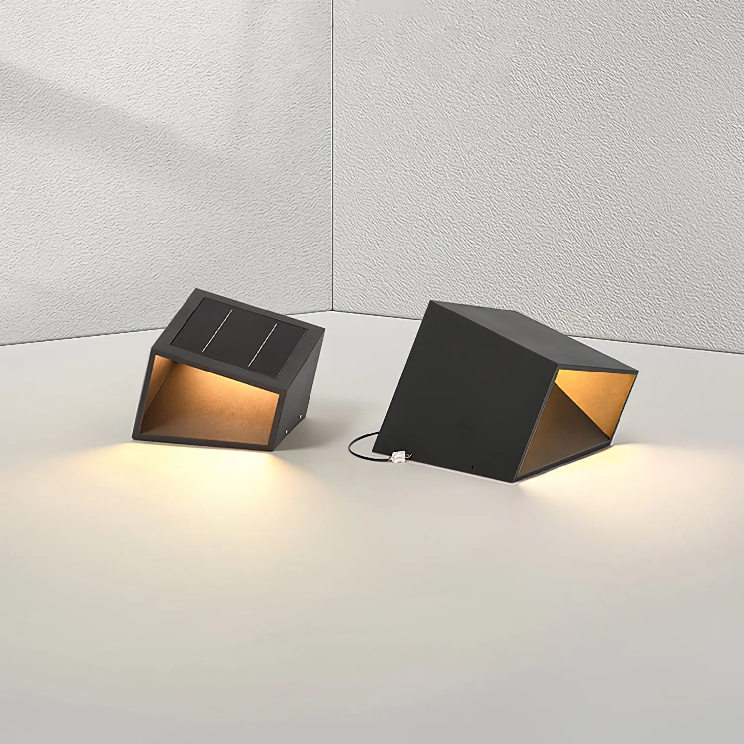 Cube Garden Outdoor Light