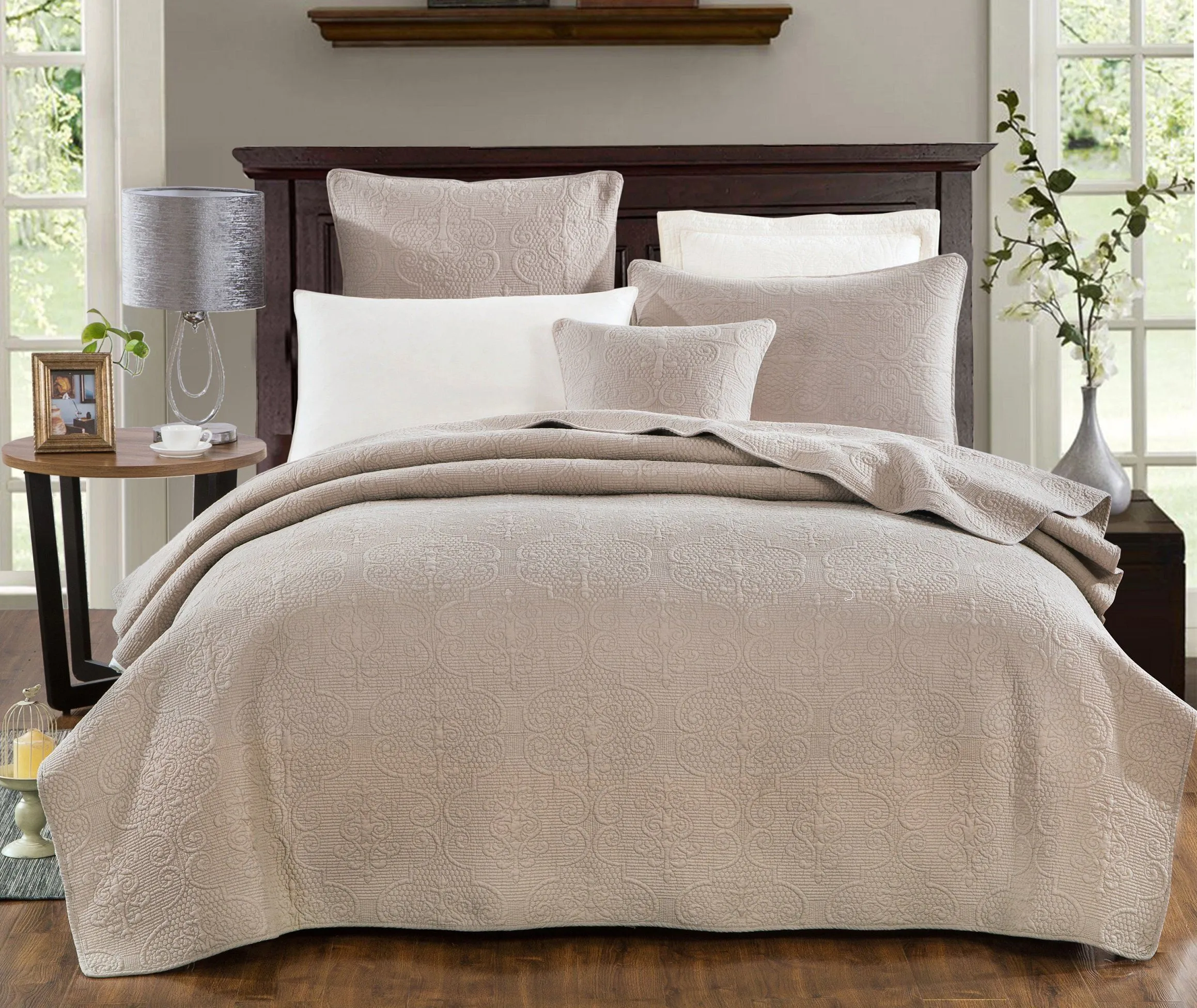 DaDa Bedding Neutral Taupe Beige Sandy Elegant Matelasse Cotton Quilted Bedspread Set (JHW-585)