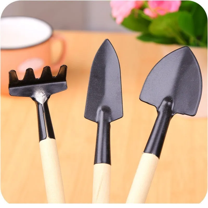 gardening tool hoe shovel