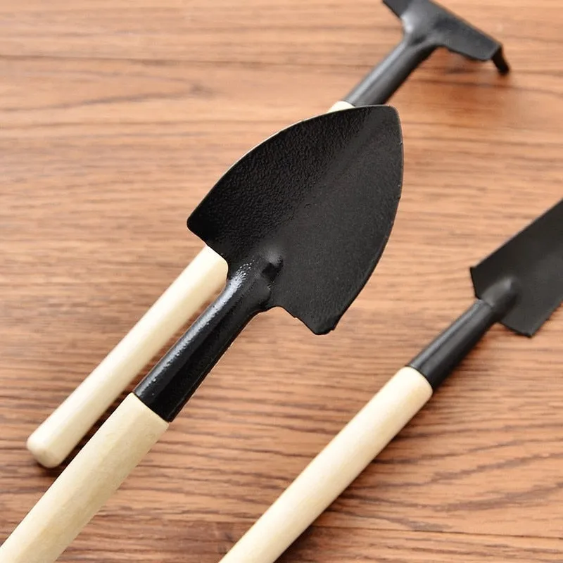 gardening tool hoe shovel