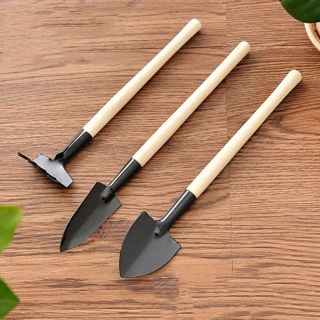 gardening tool hoe shovel