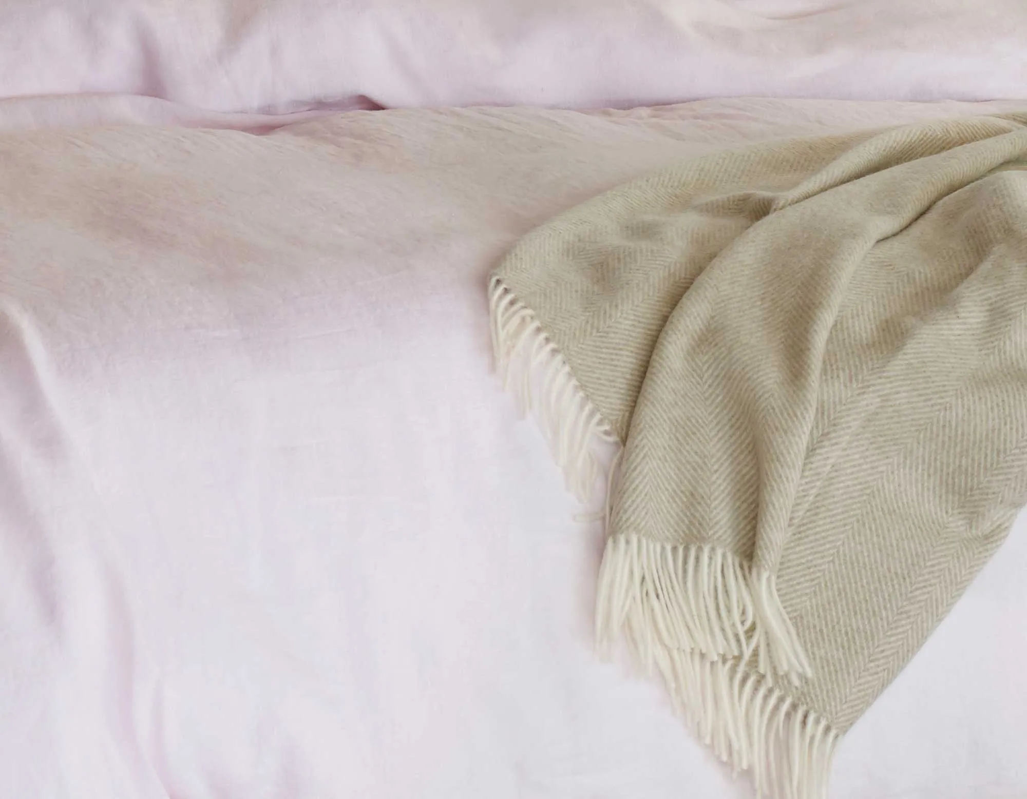 King Size Linen Fitted Sheet - Soft Pink