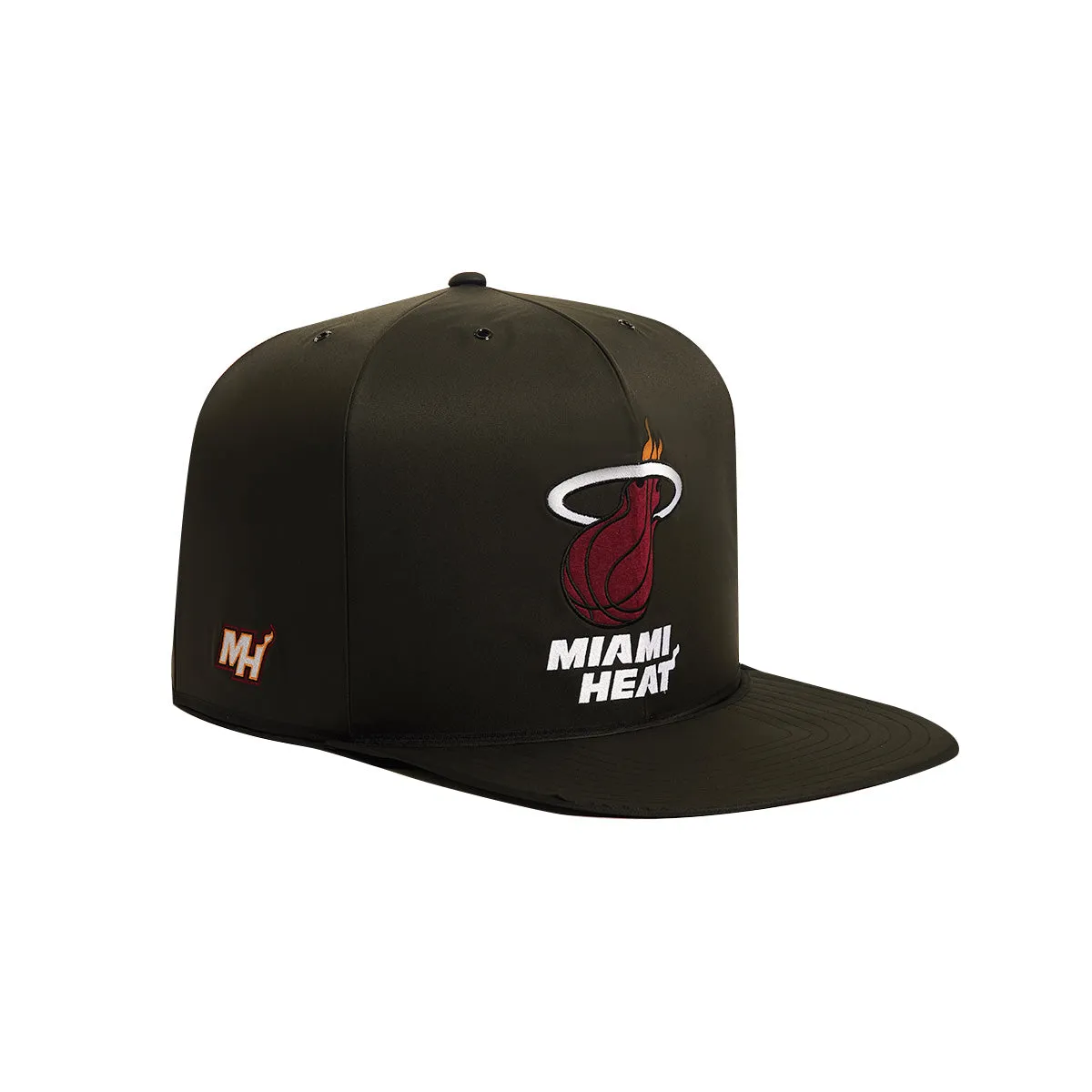 MIAMI HEAT NAP CAP PREMIUM DOG BED