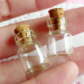 Mini Glass Bottle with Cork (18mm x 13mm / 0.6ml / 2pcs) Miniature Jar Tiny Glass Vile Small Glass Vial Terrarium Charm Pendant Making MC18