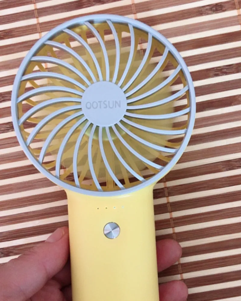 OOTSUN portable fan, portable mini personal fan with mobile power supply | USB rechargeable 2600mAh battery | Handheld desk fan