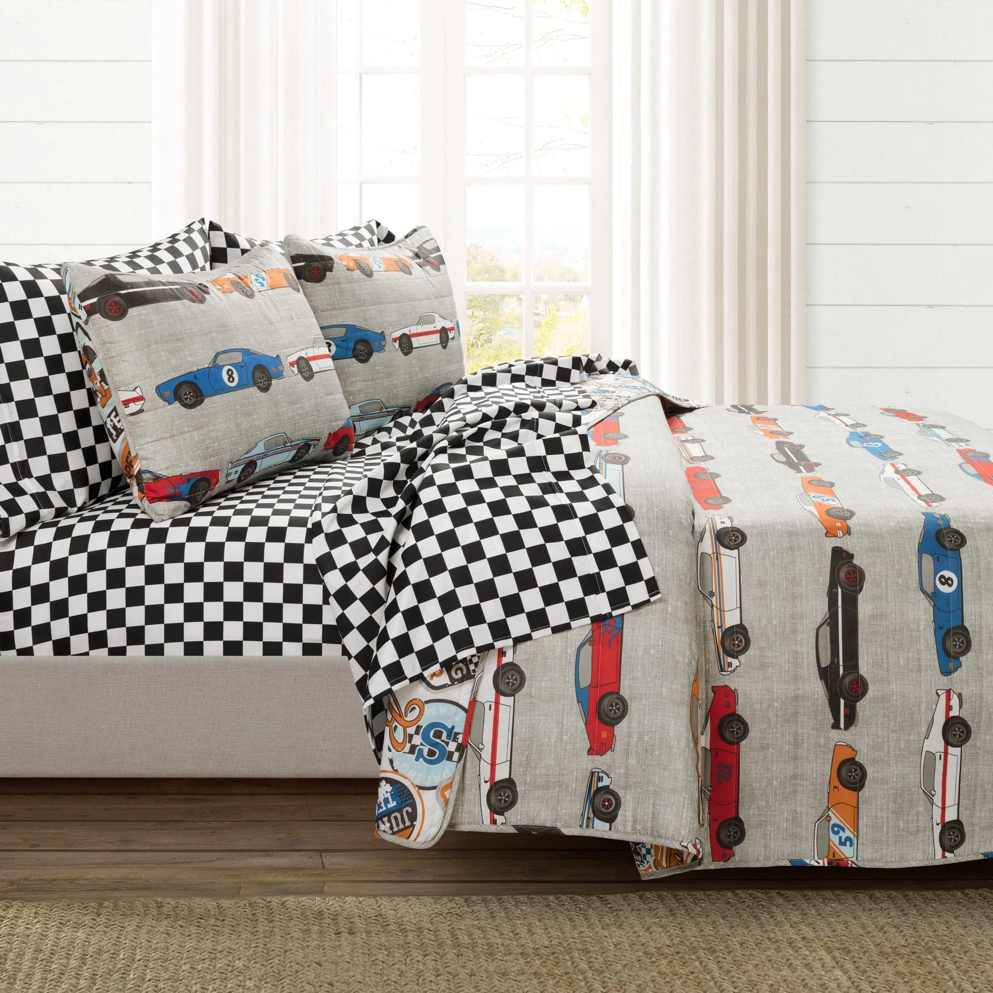 Race Cars Reversible Quilt Set   Sheet Set Combo