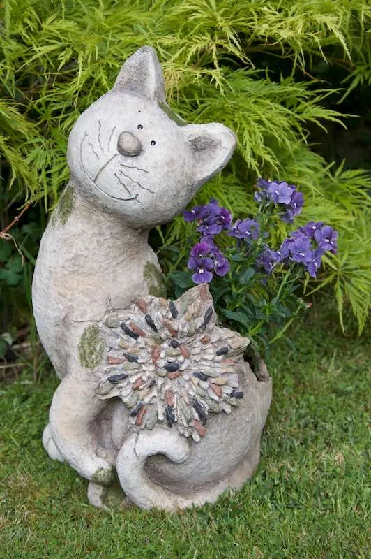 Sitting Cat Pebble Planter