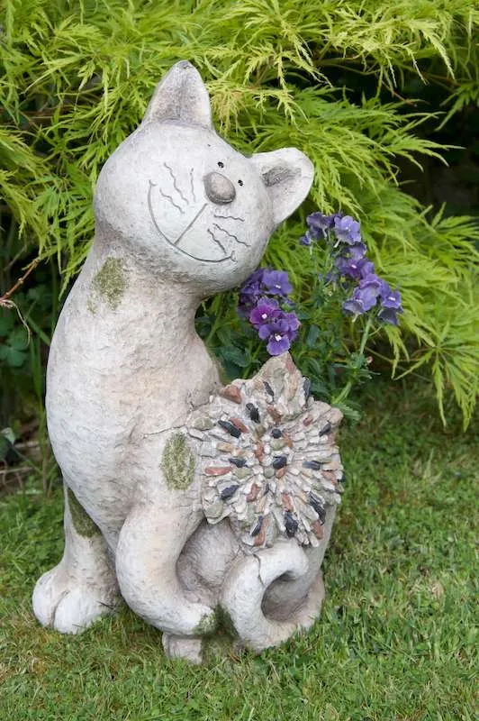 Sitting Cat Pebble Planter