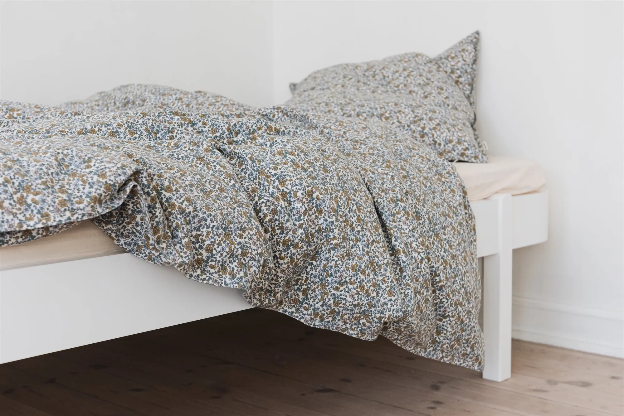 STUDIO FEDER JUNIOR BEDDING - FLORAL VINTAGE 100 X 140CM