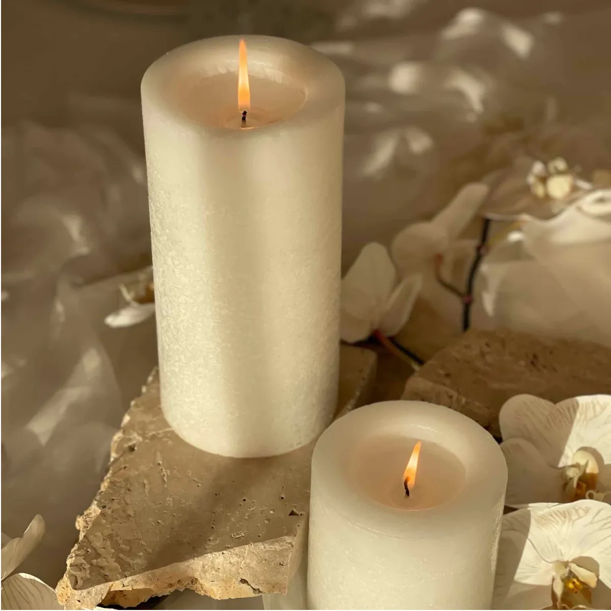 Textured Warm White Candle Medium