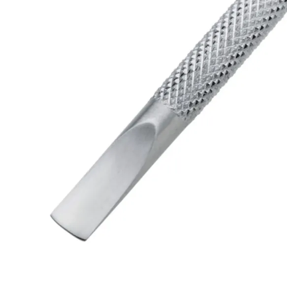 Tweezerman	Cuticle Pushy / Pusher and Nail Cleaner